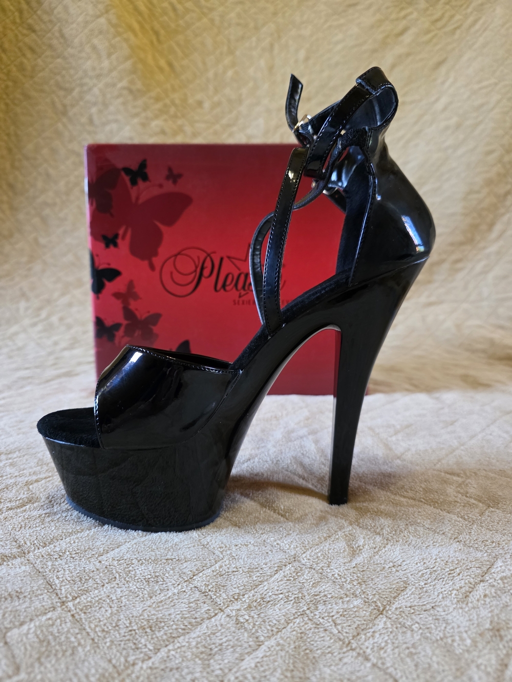 Pleaser Black Patent Platform Stiletto Sandals Sz 8 Like New